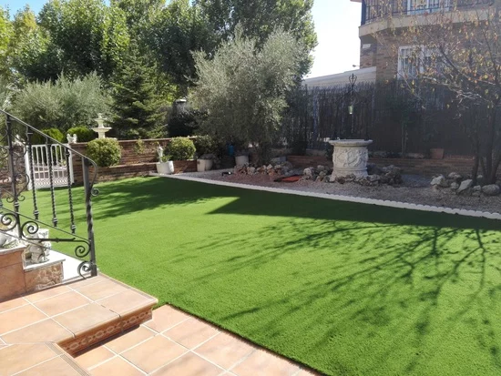 Evitar que los gatos esten en el césped artificial de Ibercesped ®